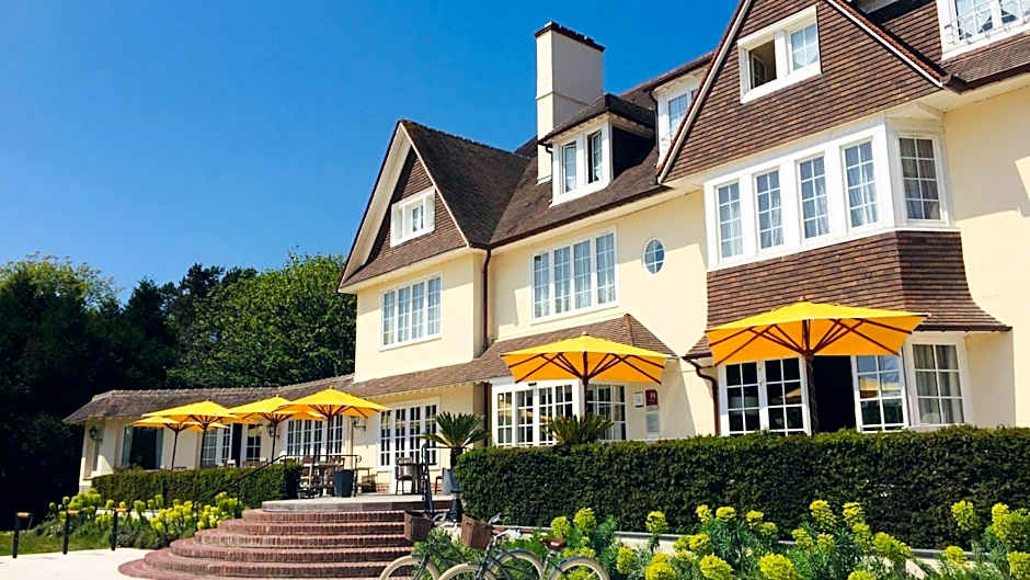 Le Manoir Hôtel