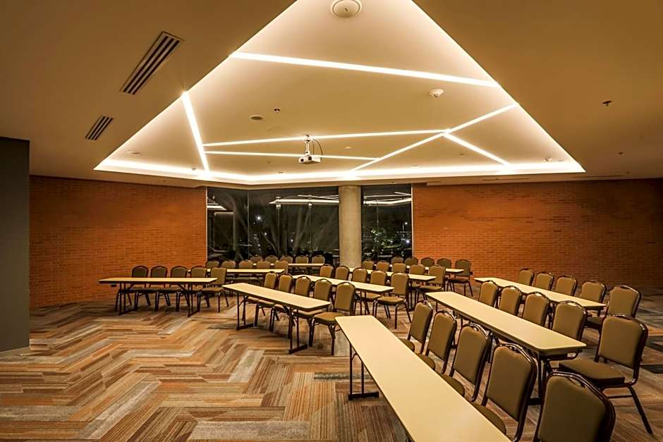 Four Points by Sheraton Puebla