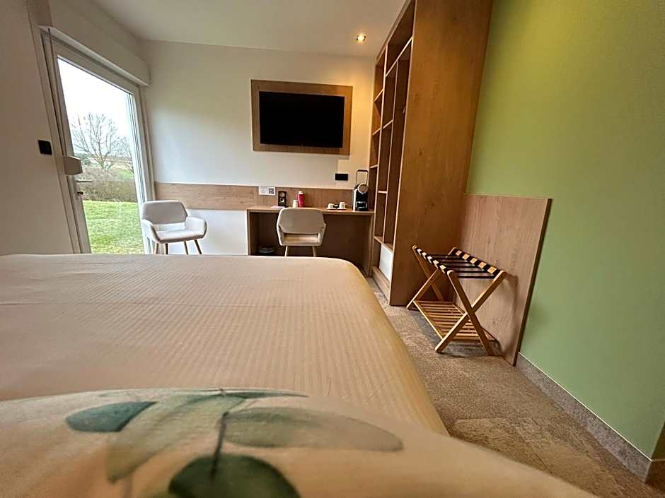 Les Orchidées Logis, Hôtel & Restaurant