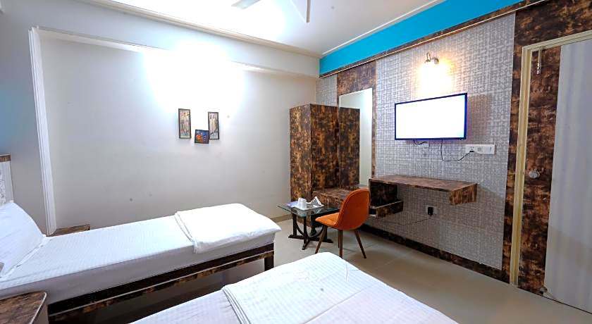 Hotel Oppera Mahipalpur - New Delhi 