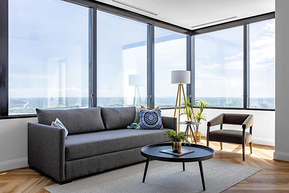 Mint House Dallas - Downtown
