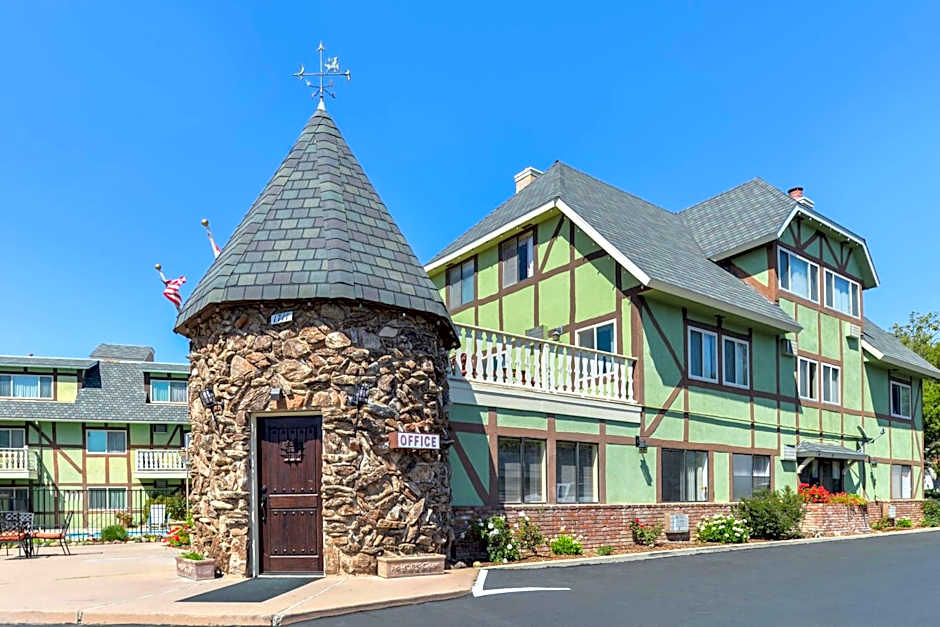 Svendsgaards Danish Lodge-Americas Best Value Inn