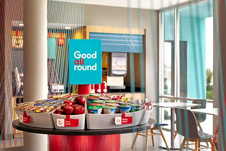 avid hotel Cedar Rapids South By IHG