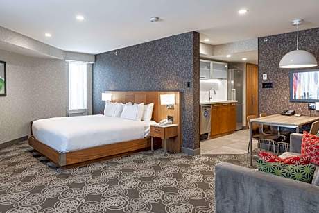 Hilton Montreal Laval