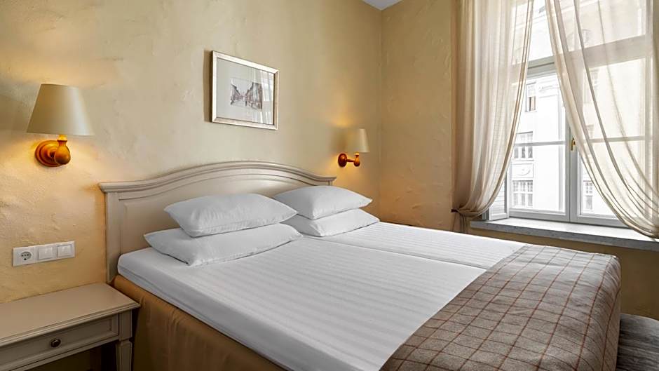 Rixwell Collection Savoy Boutique Hotel