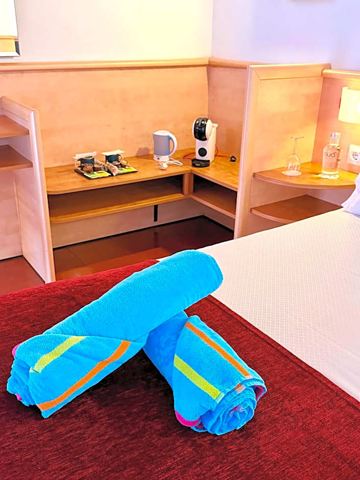 Photo 1 of 5 of Plus Double Room