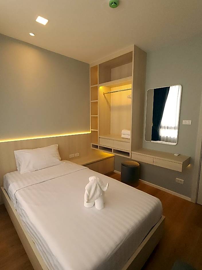 Kamala Regent Residence