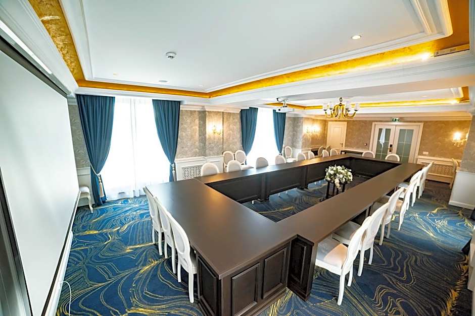 Hotel NOBLESSE Boutique&Spa