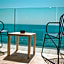 Nautilus Hotel
