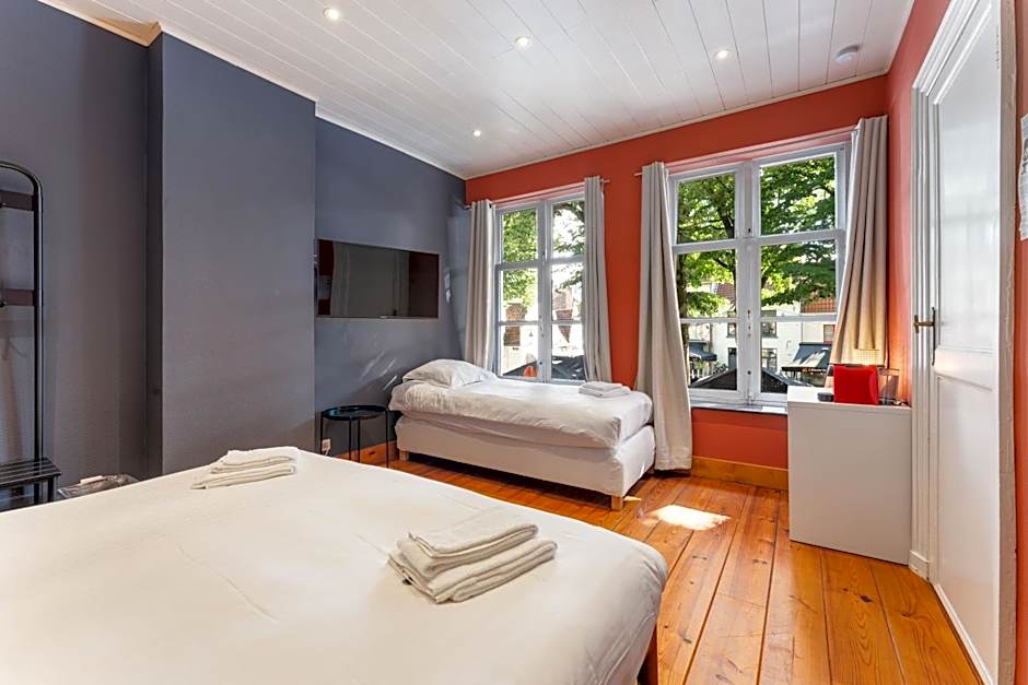 Lake Suites