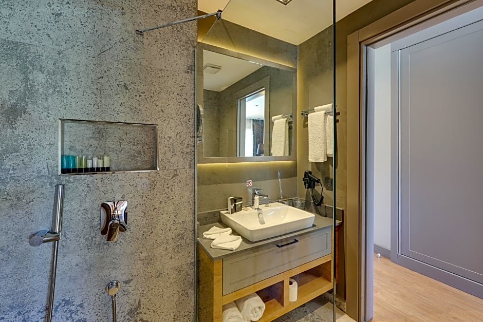 Celeste Bella Luxury Hotel & Spa