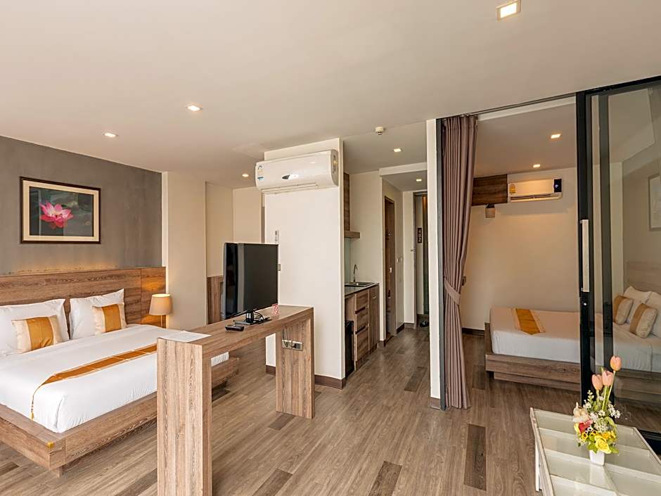 B2 Bangna Premier Hotel