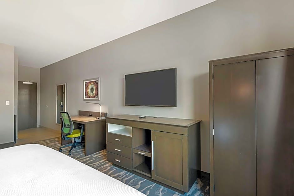 Best Western Plus Ruston Hotel