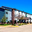 Quality Inn & Suites Bloomington I-55 and I-74