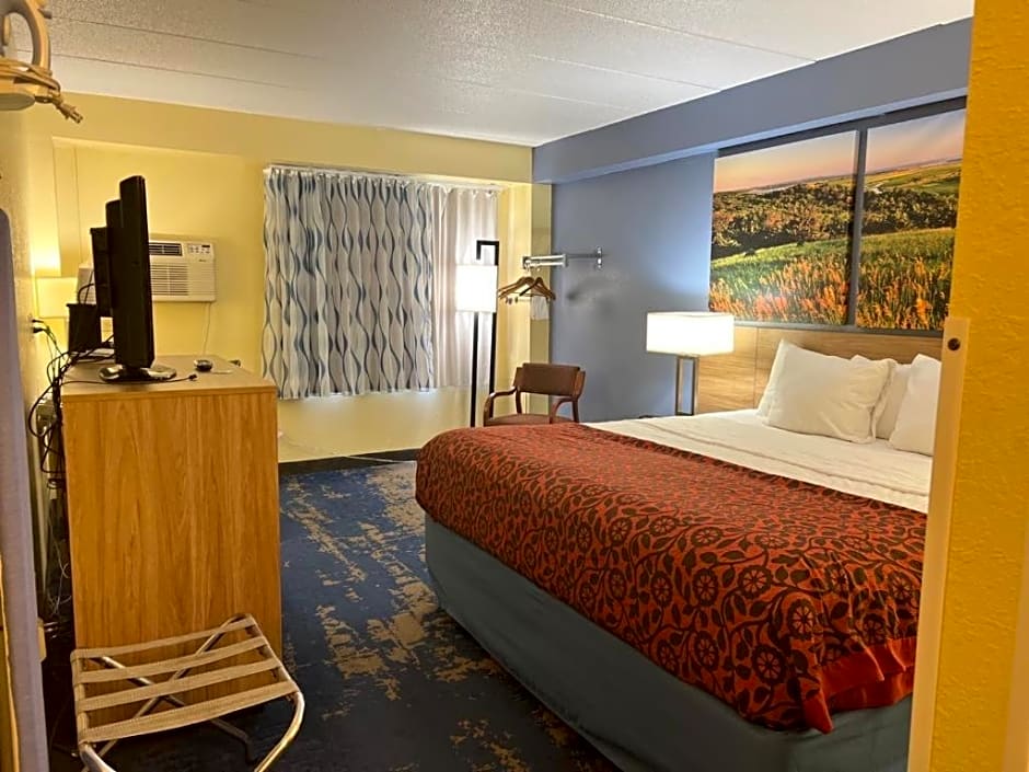 Days Inn by Wyndham Newton