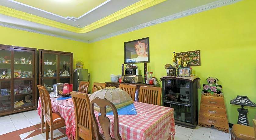 OYO 2440 Wallet Family Residence Syariah