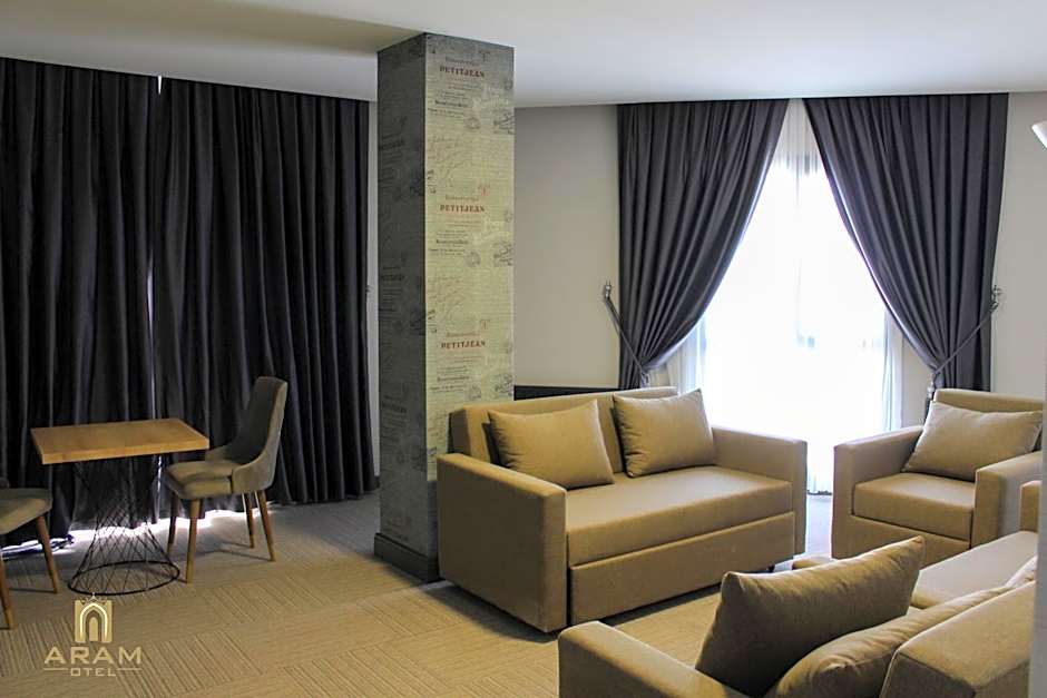 Aram Otel Business & Luxury