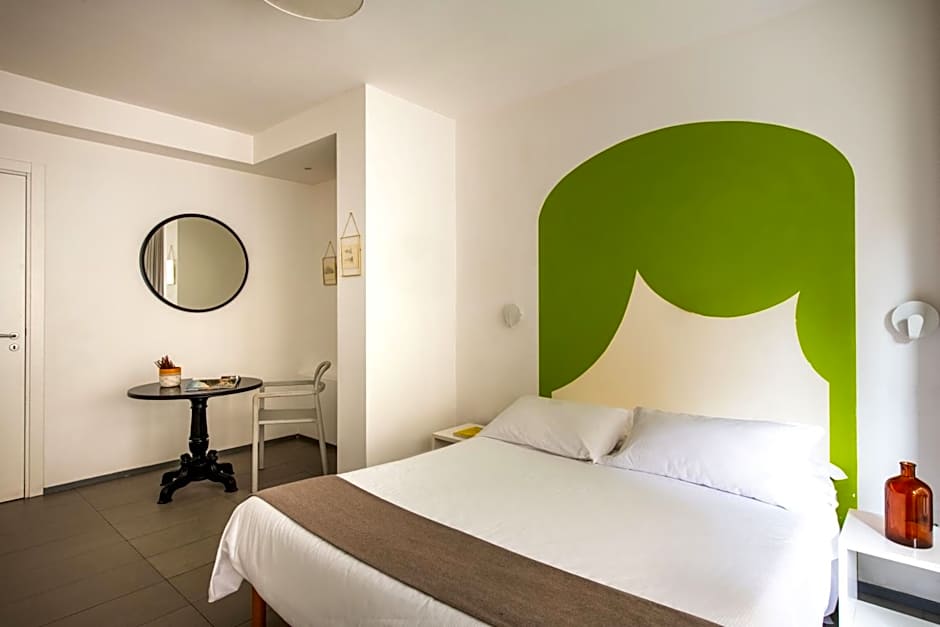 Photo 1 of 10 of Suite, City View