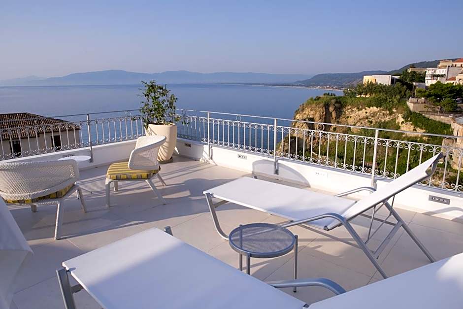 Piccolo Grand Hotel