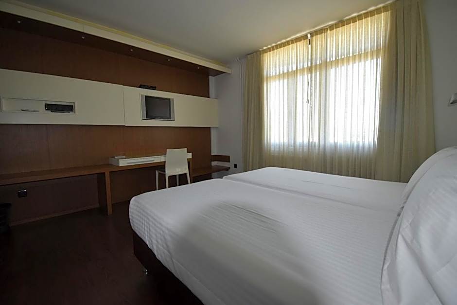 Hotel Sercotel Los Angeles