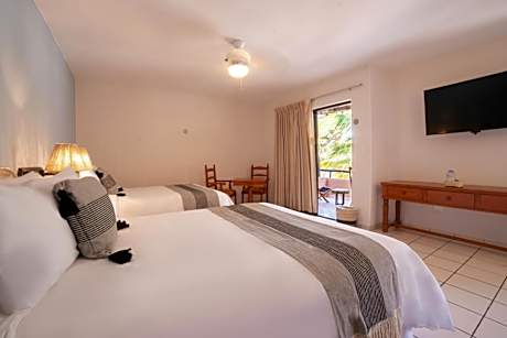 Twin Room with Sea View