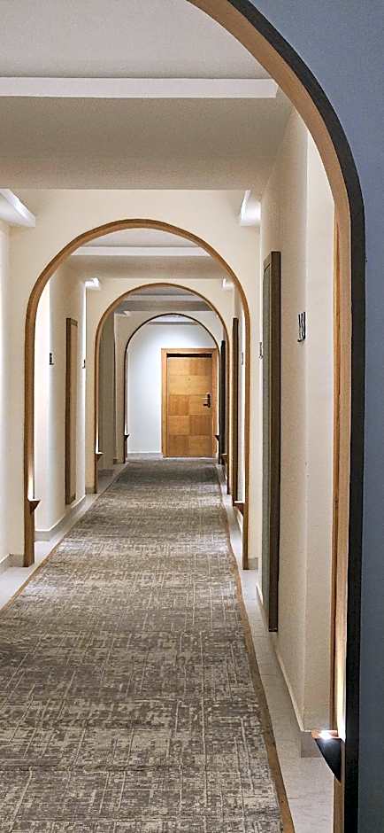 Hotel Lumbini Garden New Crystal 