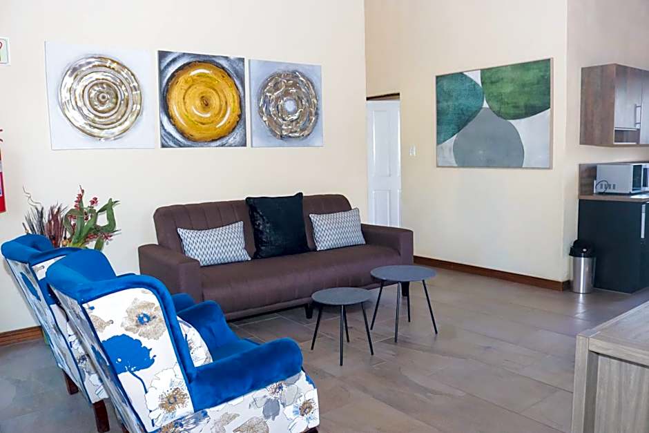 Mela Luxury Game Lodge