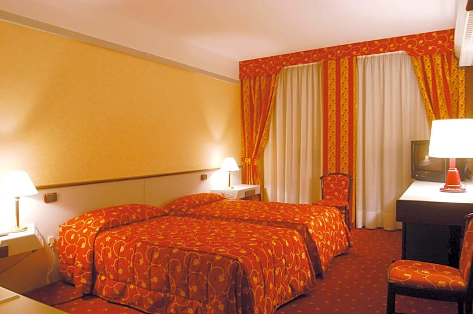 Hotel Maxim