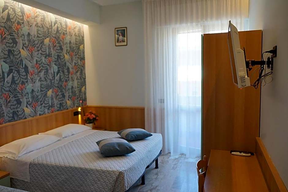 HOTEL NARCISi