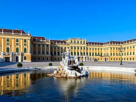 Austria Trend Schloss Schoenbrunn Grand Suite