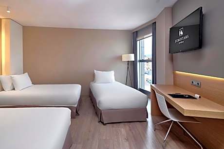 Triple Double Room