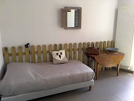 Comfort Triple Room with Shower