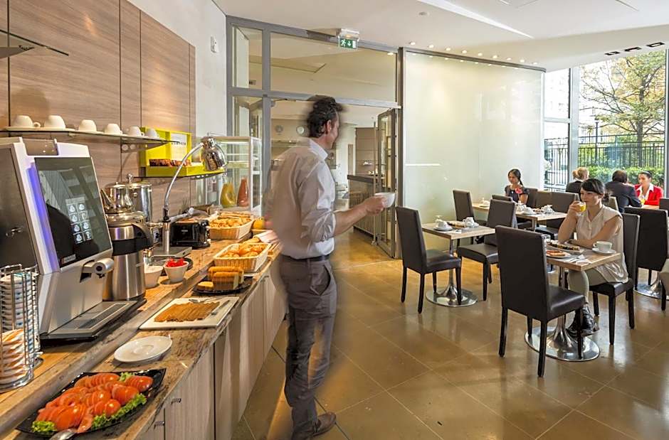 Residhome Courbevoie La Defense