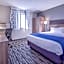Days Inn & Suites by Wyndham Wisconsin Dells