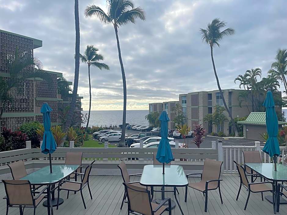 Alii Villas Condominiums