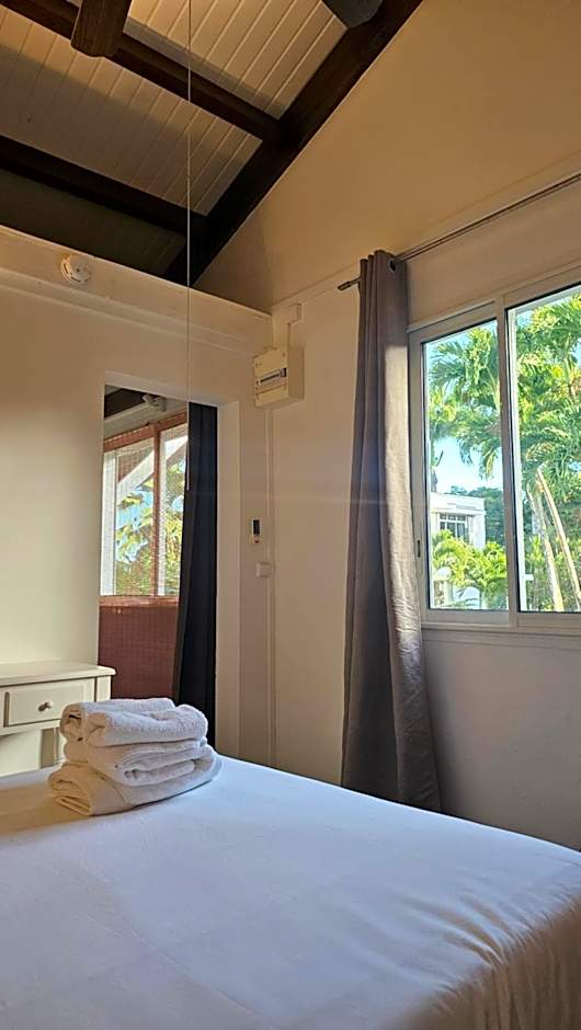 Habitation Villa Les Cassias