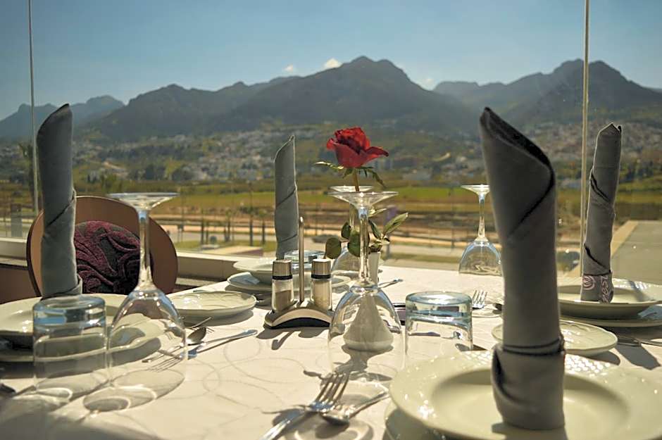 Prestige Hotel & Spa