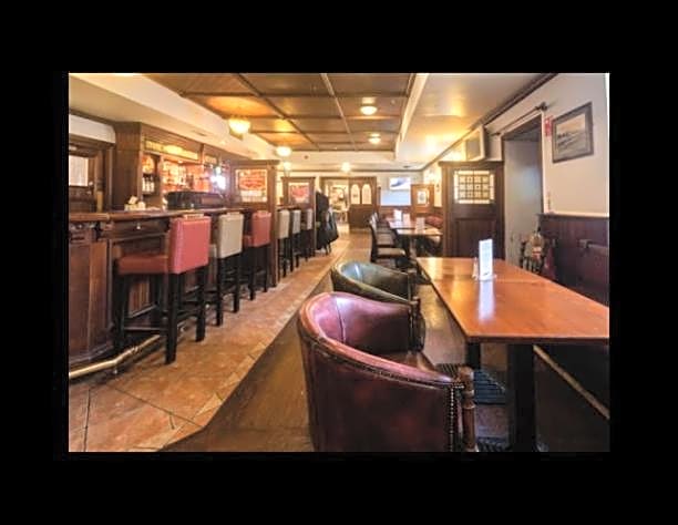 Reddans of Bettystown Luxury Bed & Breakfast, Restaurant and Bar