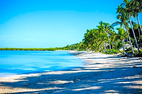 First Landing Beach Resort & Villas