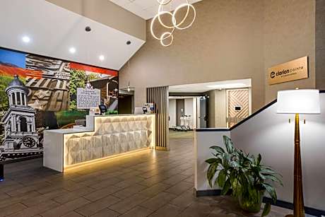 Clarion Pointe Sevierville-Pigeon Forge