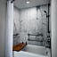 Hilton Grand Vacations Club Chicago Magnificent Mile