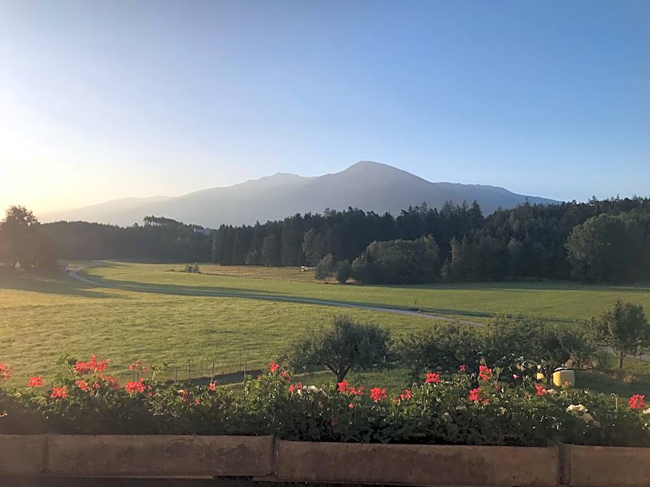 Landhotel Gasthof Eichhof Natters