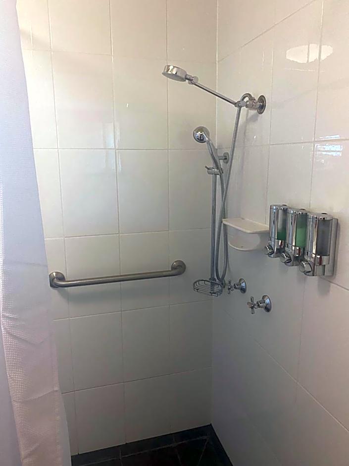 Allan Cunningham Motel