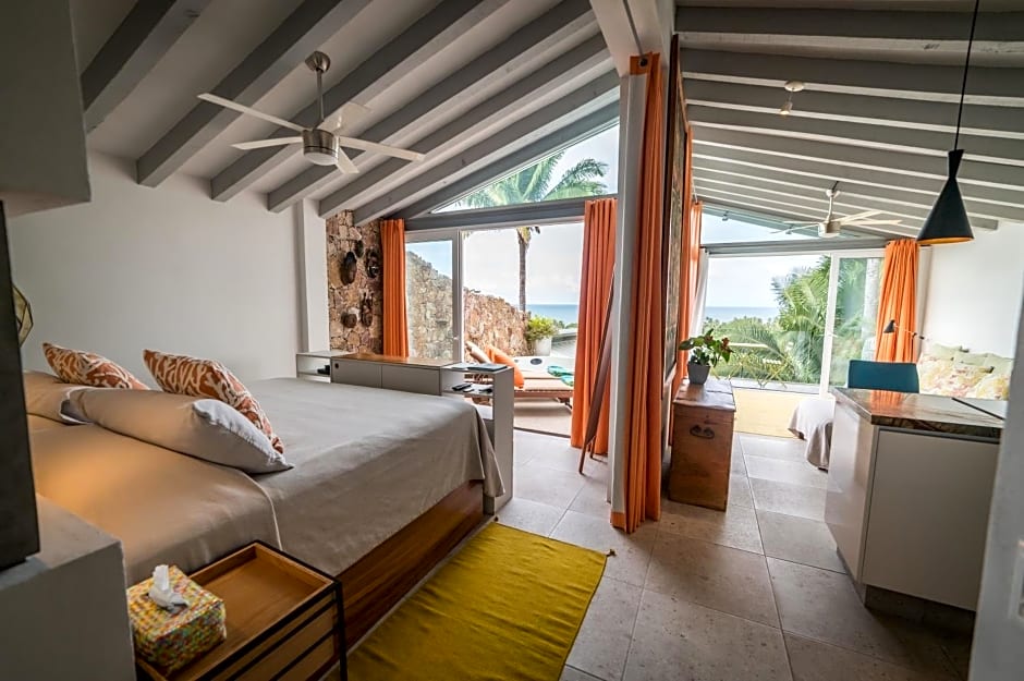 Anjali Casa Divina