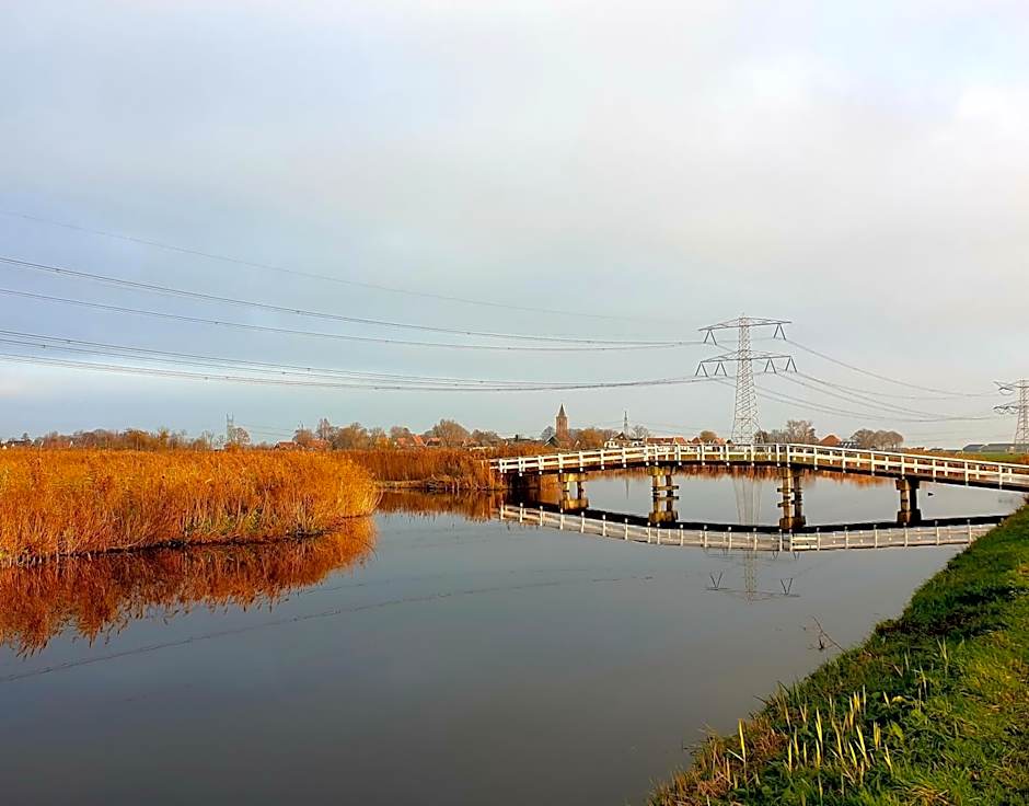 City Farmer Amsterdam a Guesthouse with free parking, Bed, Bike and Breakfast