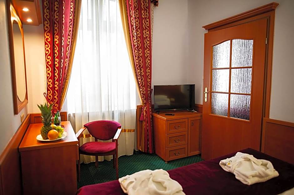 Pietrak Hotel