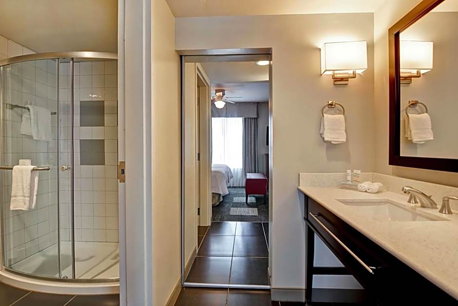 Homewood Suites By Hilton by TechRidge Parmer @ I-35