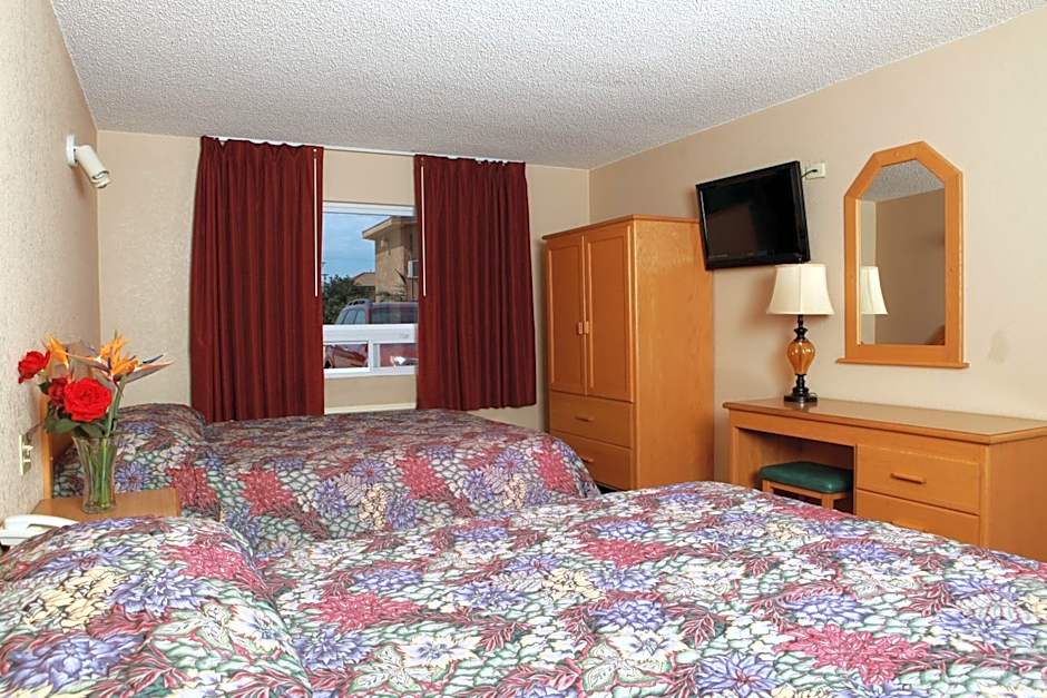 La Villa De San Quintin