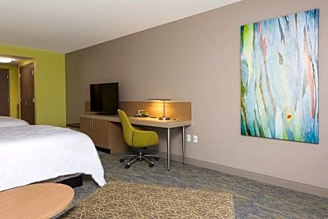 Queen Room with Two Queen Beds - Mobility and Hearing Access