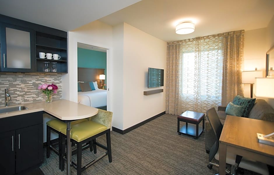 Staybridge Suites Seattle Downtown - Lake Union By IHG